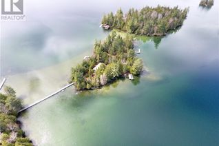 Cottage for Sale, 2 Lake Temagami Island 939, Temagami, ON
