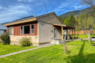 Property for Sale, 1610 Eastman Avenue, Riondel, BC