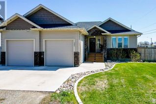 Bungalow for Sale, 242 6 Street, Stirling, AB