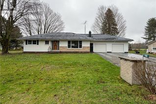 Bungalow for Sale, 199 Main Street, Elgin, ON