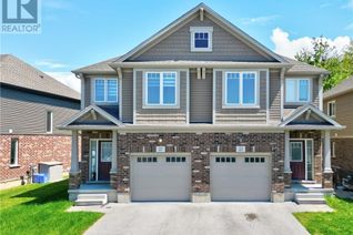 Semi-Detached House for Sale, 21 Elderberry Road, Thorold, ON