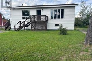 House for Sale, 15 4th Avenue, Badger, NL