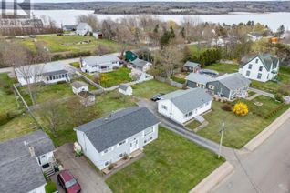 Detached House for Sale, 44 Queen Street, Digby, NS