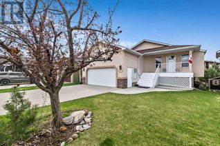 Detached House for Sale, 411 Lineham Acres Bay Nw, High River, AB