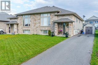 Semi-Detached House for Sale, 2152 Tremblay Avenue, Cornwall, ON