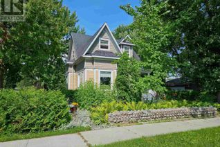 Detached House for Sale, 118 Front St, Emo, ON