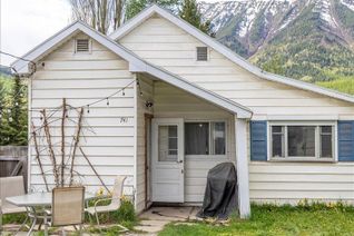 House for Sale, 741 5th Avenue, Fernie, BC