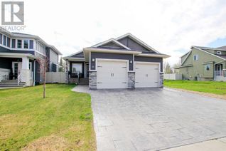 Detached House for Sale, 93 Connaught Crescent, Red Deer, AB
