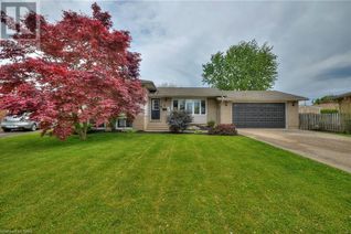 Detached House for Sale, 9 Greemore Court, St. Catharines, ON