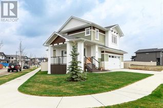Detached House for Sale, 12 Eaton Crescent, Red Deer, AB