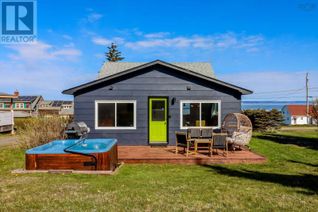 Property for Sale, 20 Cove Road, Halls Harbour, NS