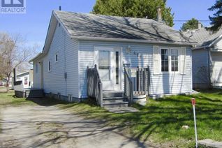 Bungalow for Sale, 428 Kings Highway, Fort Frances, ON
