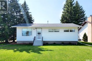 Bungalow for Sale, 501 Manitoba Street, Melville, SK