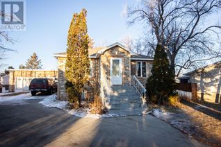 Detached House for Sale, 156 Nash Street, Red Deer, AB