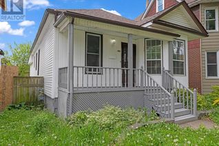 Bungalow for Sale, 881 Lincoln, Windsor, ON
