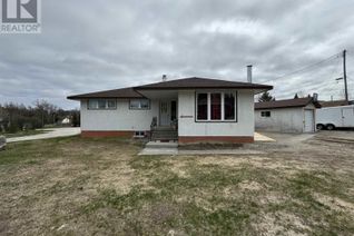 House for Sale, 17 Essa Pl, Manitouwadge, ON