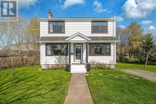 Detached House for Sale, 3 Pelzant Street, Dartmouth, NS
