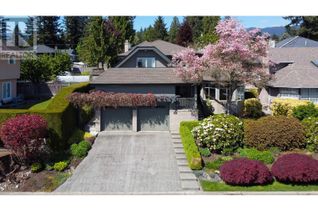 Detached House for Sale, 2460 Mowat Place, North Vancouver, BC