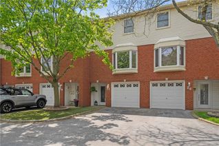 Condo Townhouse for Sale, 130 Livingston Avenue, Grimsby, ON