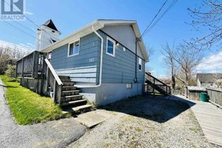 Bungalow for Sale, 141 Mowatt Street, Shelburne, NS