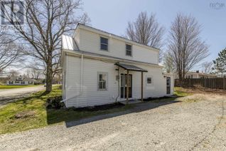 Detached House for Sale, 14 Hamilton Avenue, Brookfield, NS