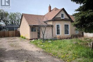 House for Sale, 5002 54 Avenue, Taber, AB