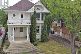 Detached House for Sale, 1172 105th Street, North Battleford, SK