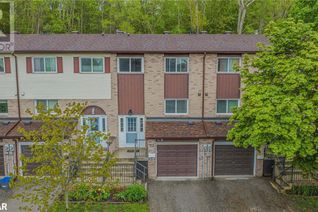 Condo Townhouse for Sale, 72 Adelaide Street Unit# 52, Barrie, ON