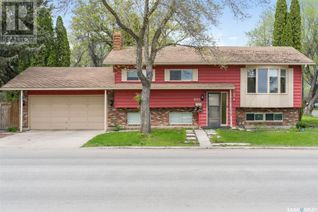 Detached House for Sale, 801 V Avenue N, Saskatoon, SK