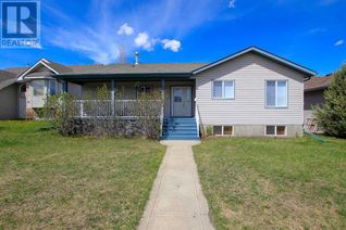 Detached House for Sale, 68 Lancaster Drive, Red Deer, AB
