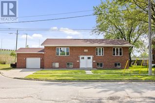 Detached House for Rent, 3134 Riberdy, Windsor, ON