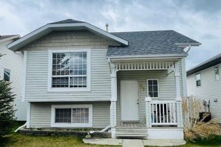 Detached House for Sale, 72 Lister Crescent, Red Deer, AB