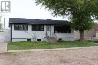 Detached House for Sale, 601 1 Street, Barnwell, AB