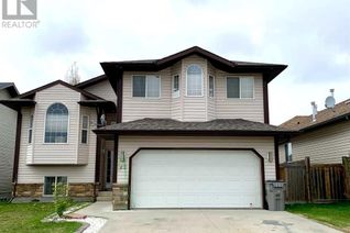 Detached House for Sale, 22 Cedar Heights, Whitecourt, AB