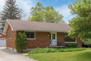 House for Sale, 140 Russell Street W, Clarksburg, ON