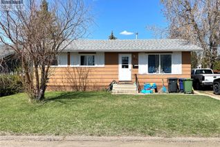 Bungalow for Sale, 286 18th Street, Battleford, SK