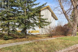 House for Sale, 110 Lady Vivian Avenue E, Galahad, AB