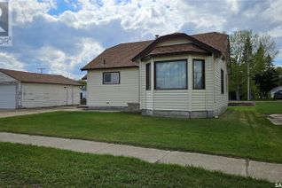 Detached House for Sale, 613 1st Avenue, Cudworth, SK