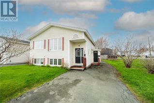 Detached House for Sale, 16 Whiteley Drive, Mount Pearl, NL