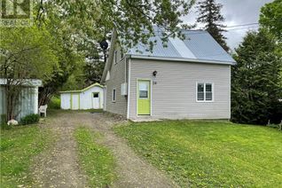 Detached House for Sale, 30 Queen Street, Hartland, NB