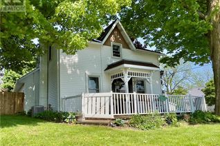 Detached House for Sale, 540 Victoria Street, Lucknow, ON