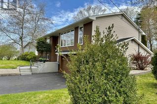 Detached House for Sale, 32 Hopkins Drive, Bridgewater, NS