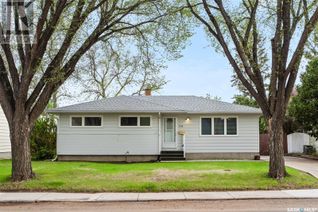 House for Sale, 114 East Drive, Saskatoon, SK
