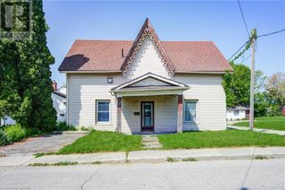 Detached House for Sale, 24 Chapel Street, Woodstock, ON