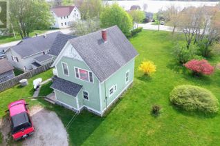 Property for Sale, 211 Mowatt Street, Shelburne, NS