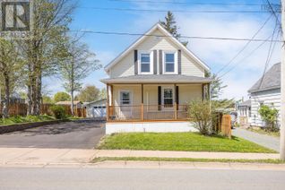 Detached House for Sale, 186 Young Street, Truro, NS
