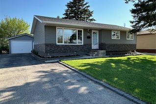 Detached House for Sale, 24 Mitchell Crescent, Weyburn, SK