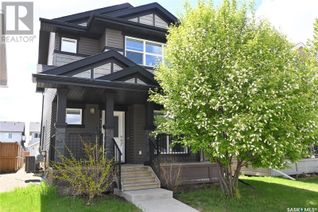 Detached House for Sale, 4173 Green Olive Way E, Regina, SK