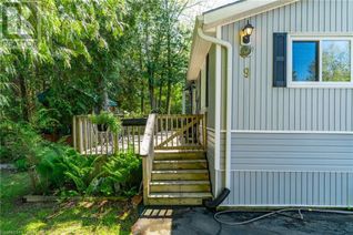 Bungalow for Sale, 9 Spruce Drive, Puslinch, ON
