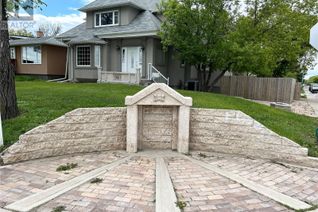 Detached House for Sale, 900 Mcdonald Street, Regina, SK